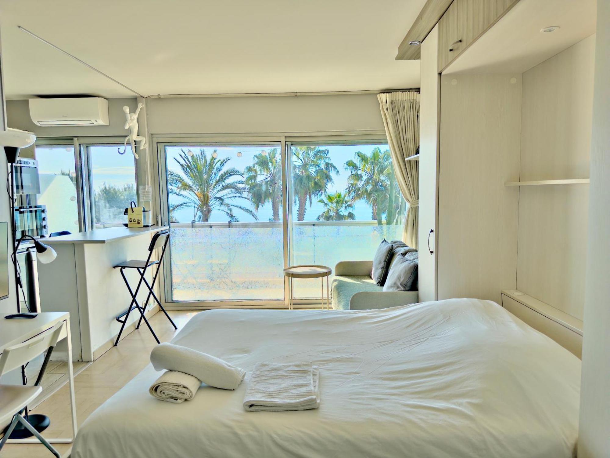 Panoramic Sea View Studio 24H Checkin กาญเนอ-ซูร์-แมร์ ภายนอก รูปภาพ